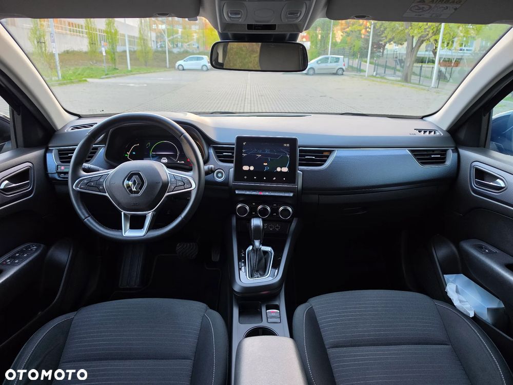 Renault Arkana 1.6 E-TECH Zen MMT - 13