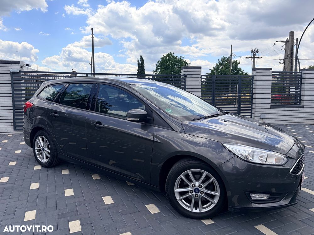Ford Focus - 4