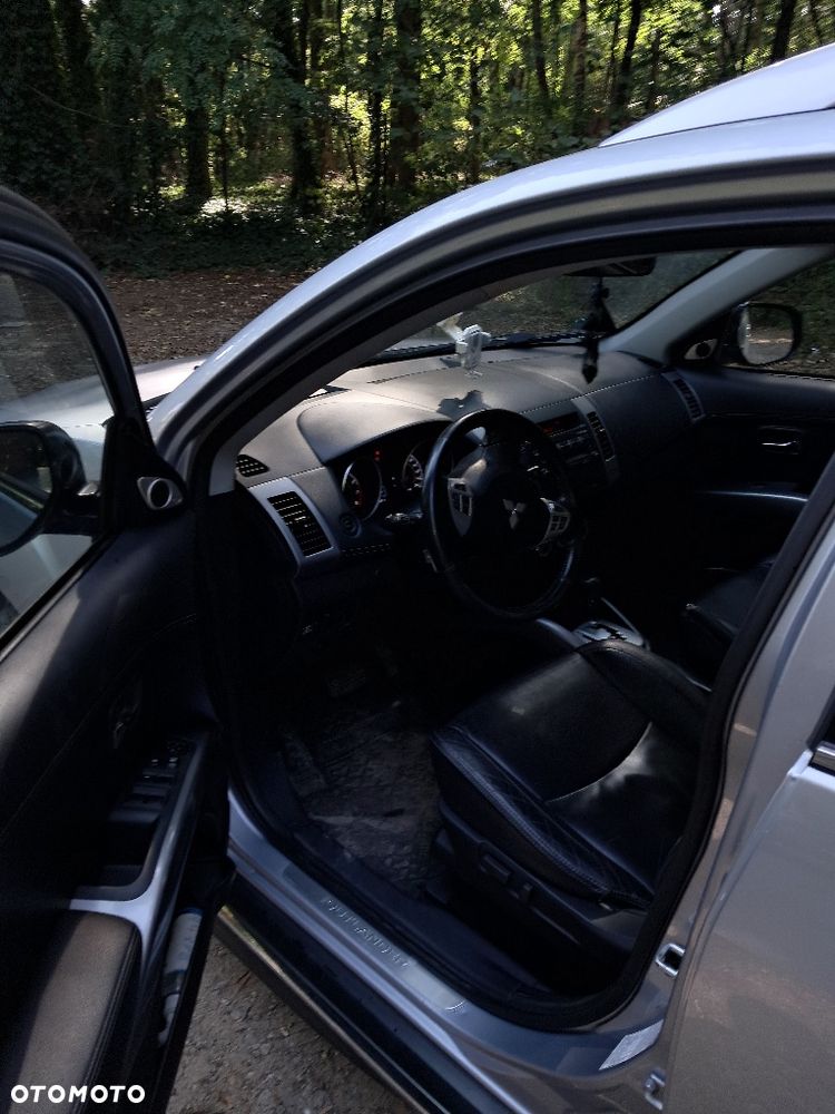 Mitsubishi Outlander 2.4 Intense + EU5 CVT - 8