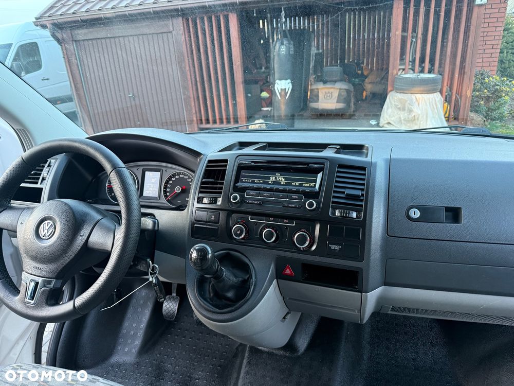 Volkswagen Transporter - 21