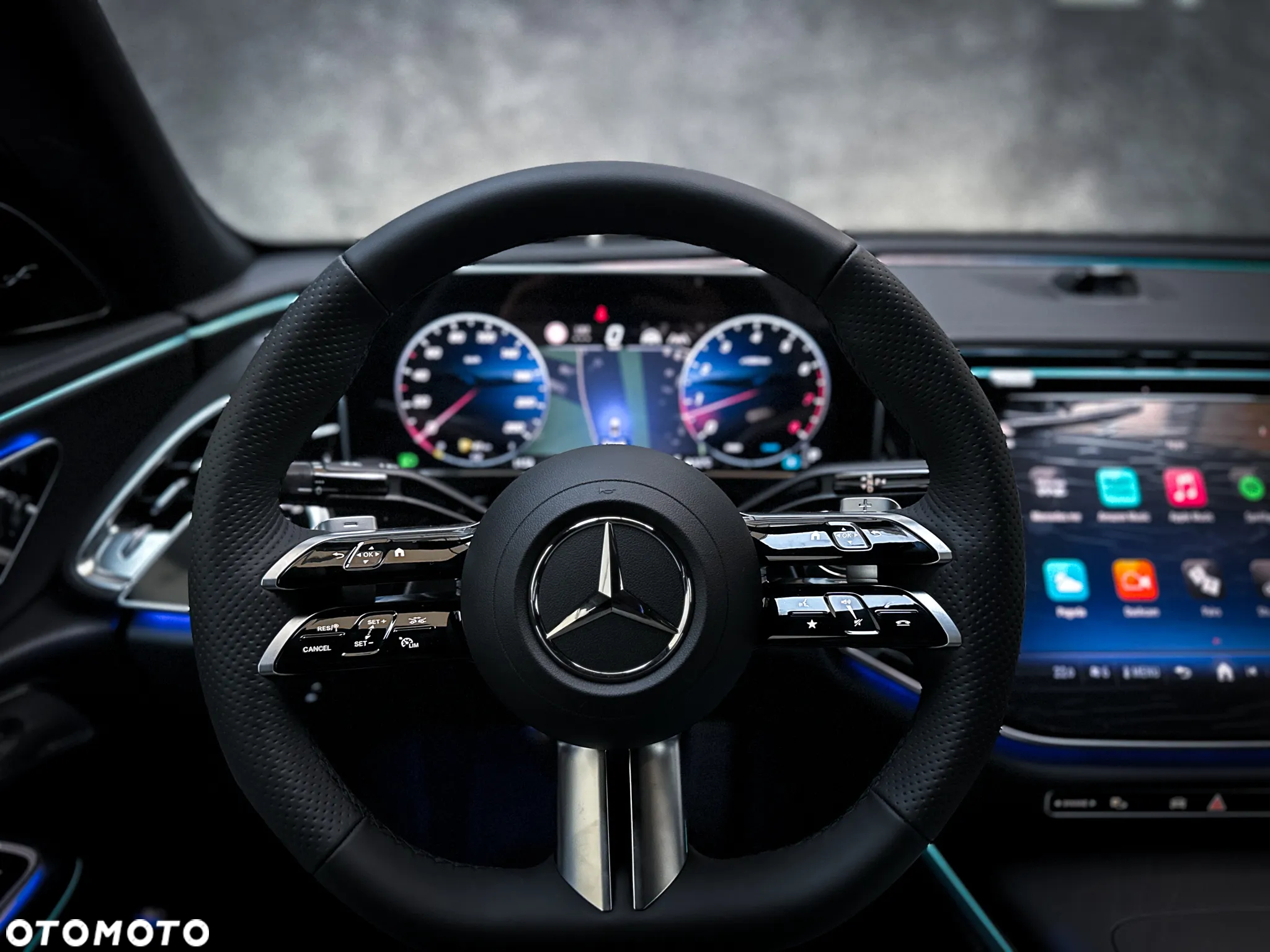 Mercedes-Benz Klasa E 200 T 4Matic 9G-TRONIC Edition AMG Line - 22