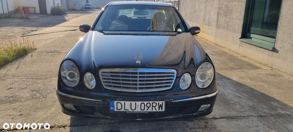 Mercedes-Benz Klasa E - 2