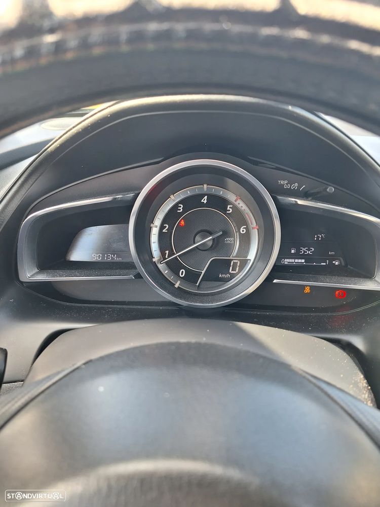 Mazda CX-3 1.5 Sky.Excellence HT Navi - 11