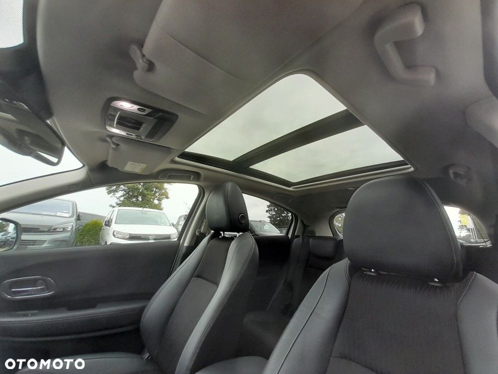 Honda HR-V 1.5 Executive (ADAS / Connect+) CVT - 17