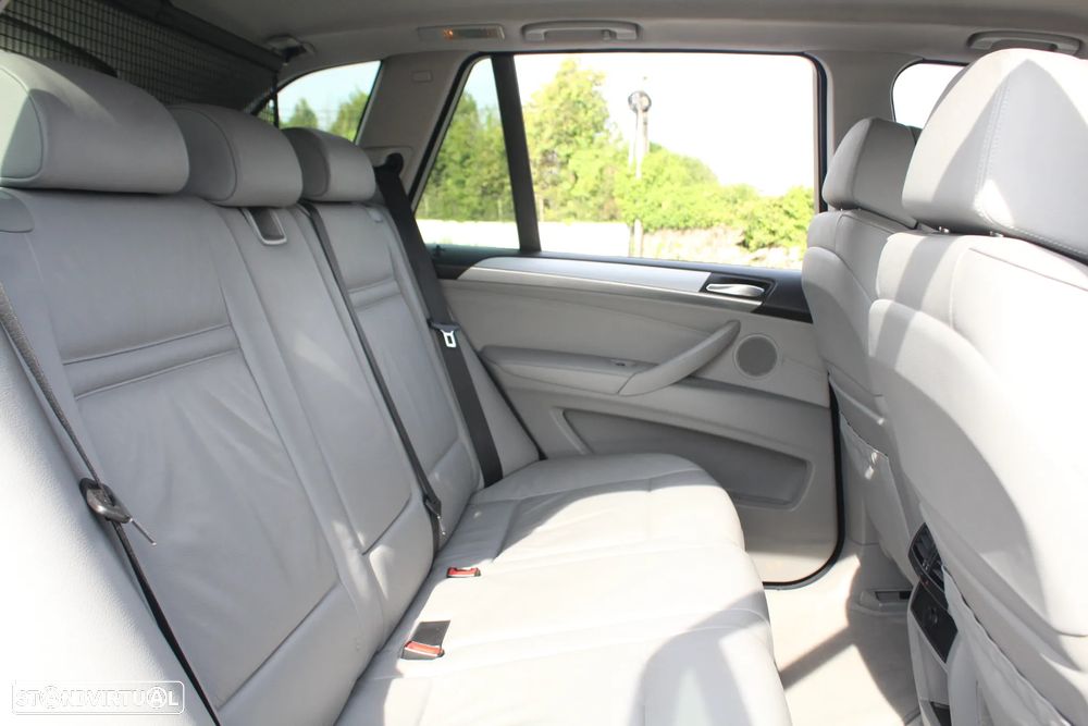 BMW X5 3.0 sd - 42