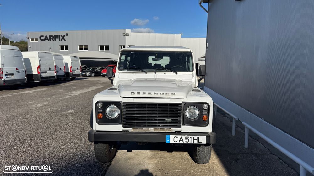 Land Rover Defender 110 DPF Station Wagon E - 10
