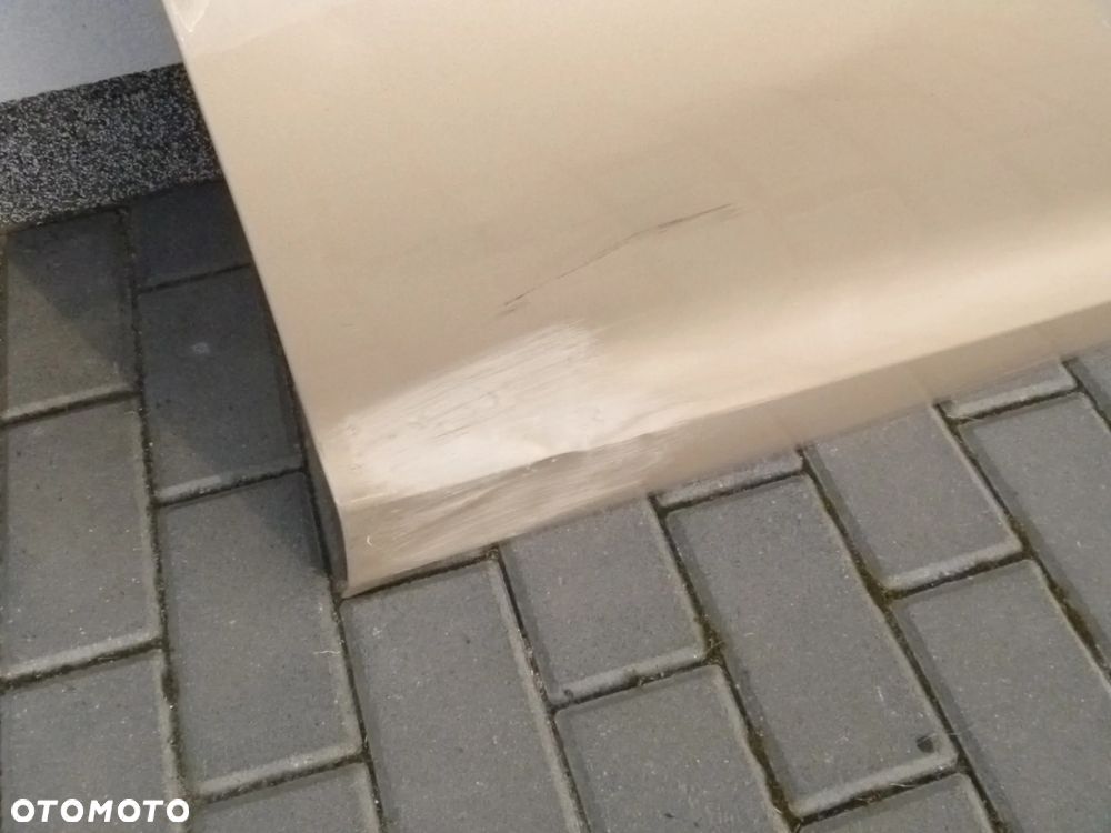 FORD FIESTA MK7 DRZWI PRAWE PRZEDNIE WERSJA 5 DRZWI - 7