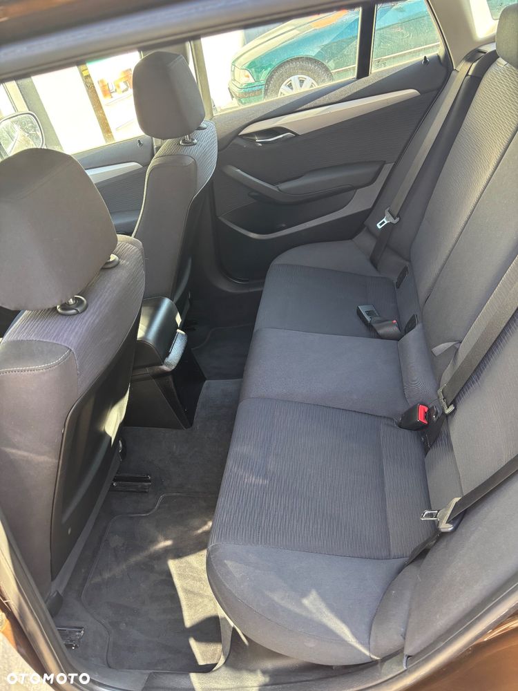 BMW X1 sDrive18i - 8