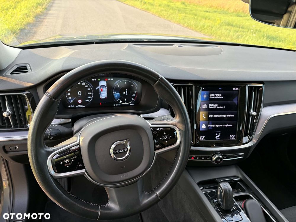 Volvo V60 Cross Country D4 AWD - 13