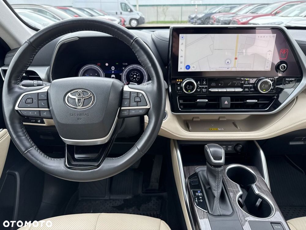 Toyota Highlander - 10