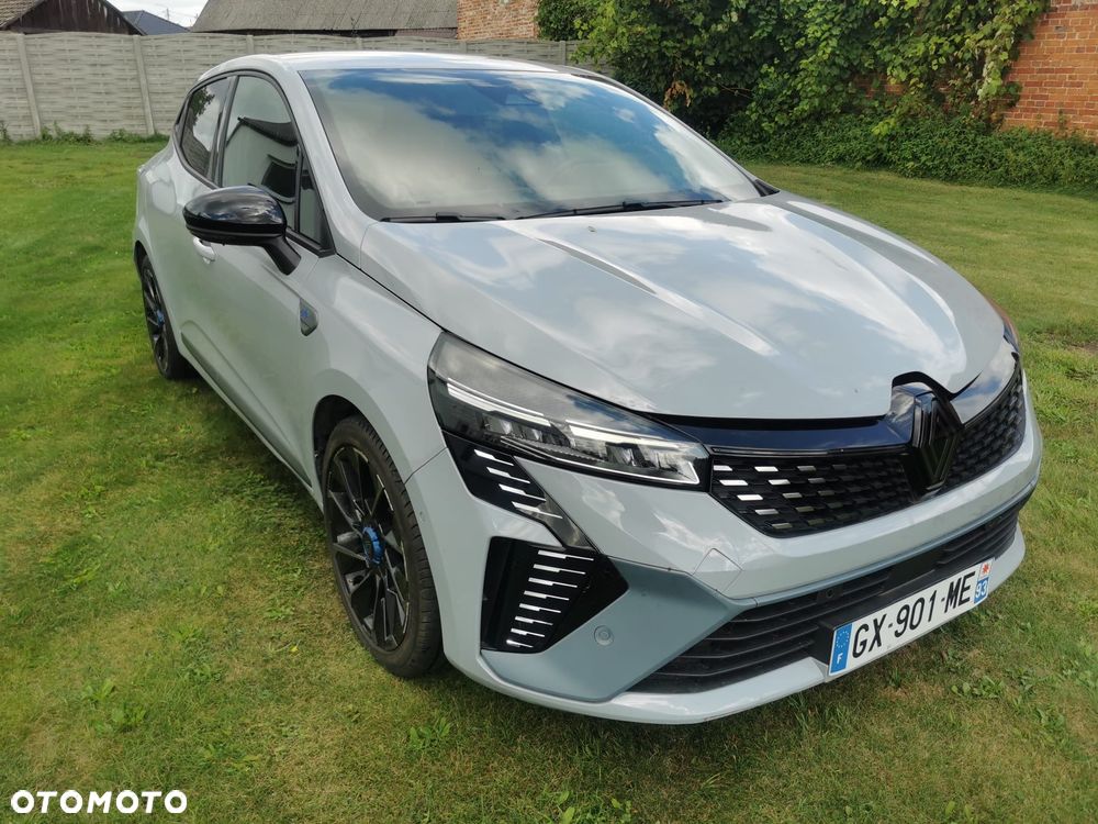 Renault Clio - 2