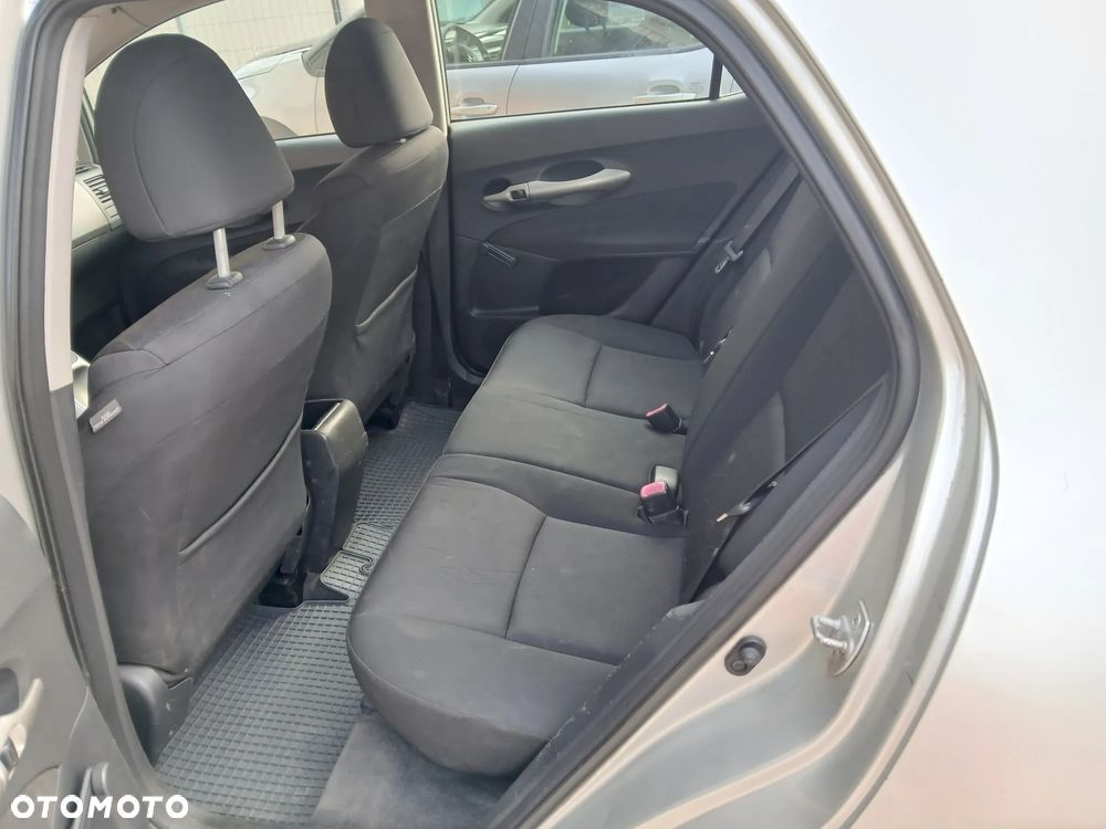 Toyota Auris 1.4 VVT-i Terra - 9