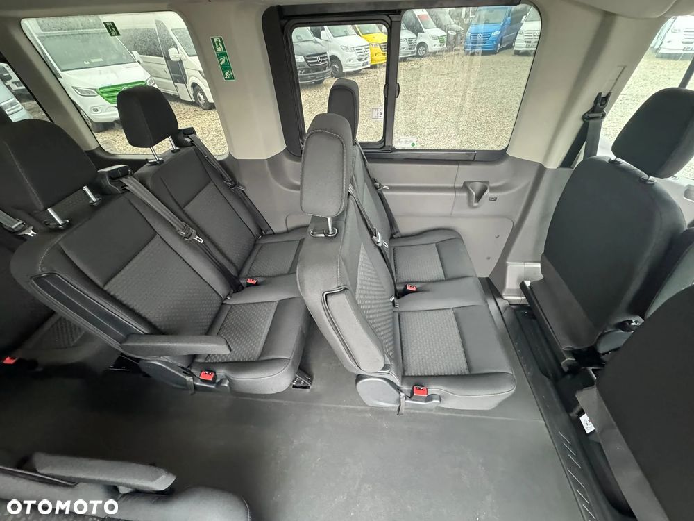 Ford Transit - 9