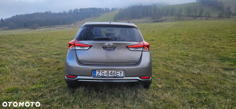 Toyota Auris 1.2 T Dynamic - 8