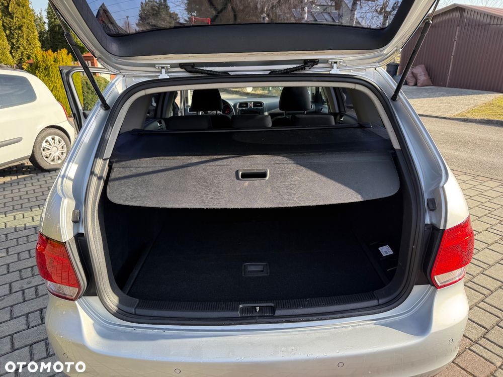 Volkswagen Golf 1.6 Comfortline - 18