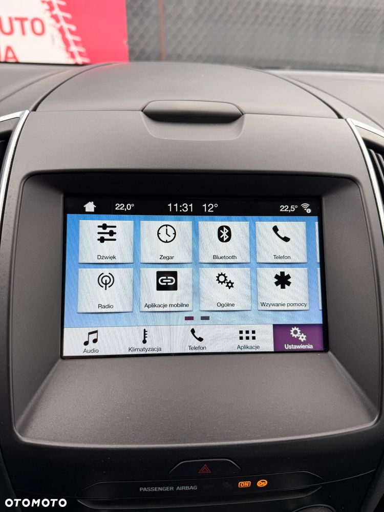 Ford S-Max - 22