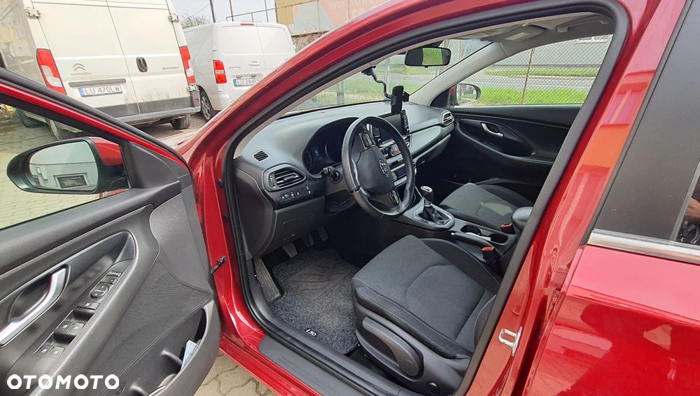 Hyundai i30 1.5 DPI Comfort - 6