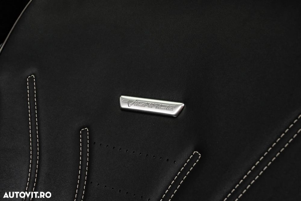 Ford Kuga 2.5 Duratec FHEV AWD Vignale - 22