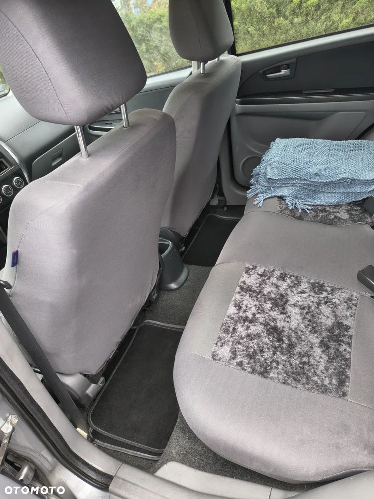 Suzuki SX4 - 7