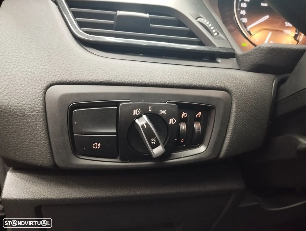 BMW 225xe Active Tourer Advantage - 24