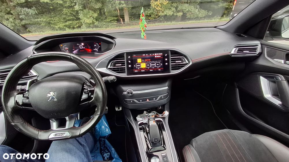 Peugeot 308 BlueHDi 130 EAT8 Active Pack - 22