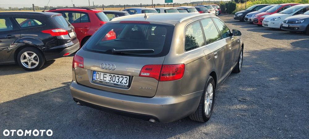 Audi A6 Avant - 4