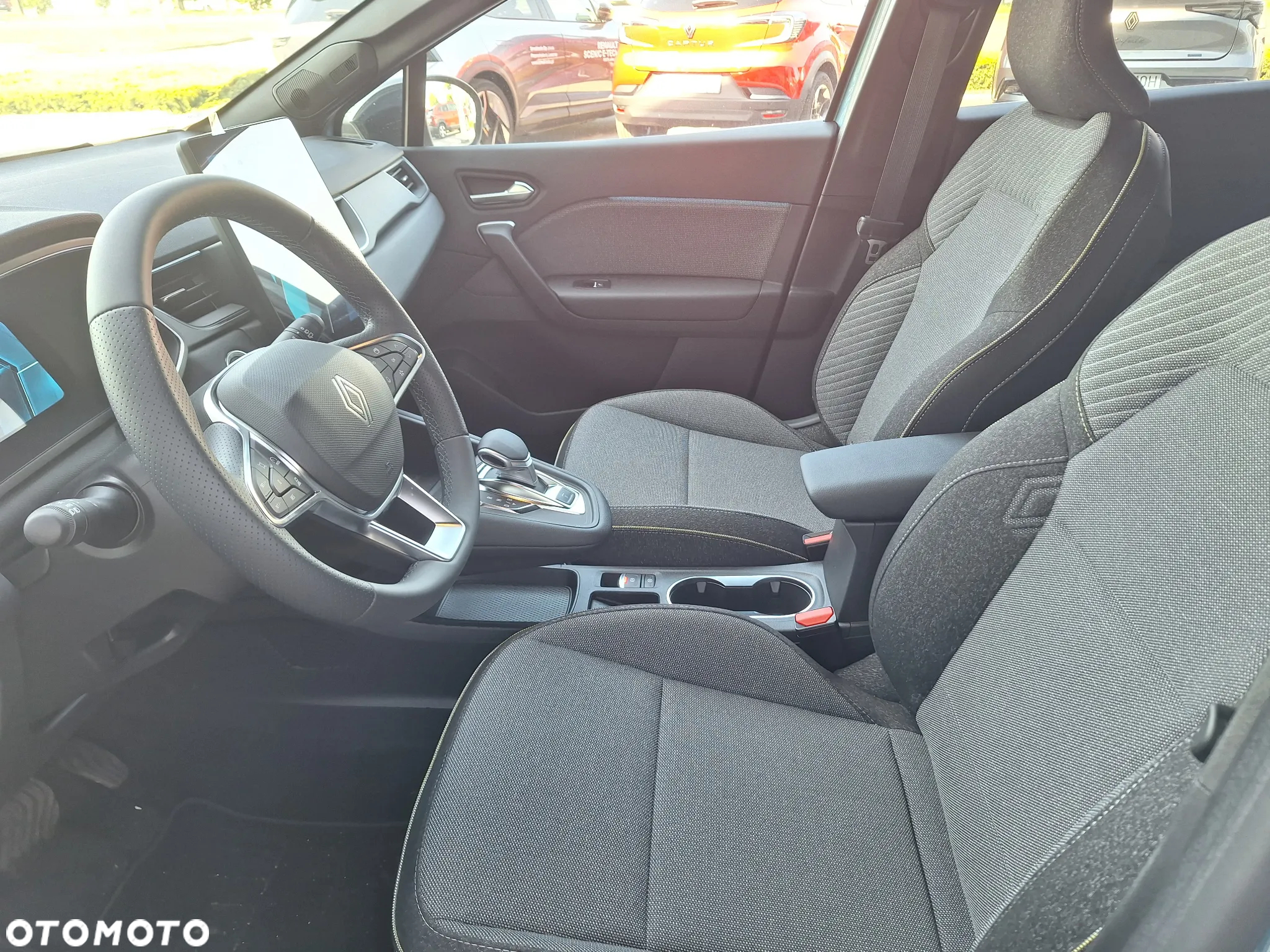 Renault Symbioz 1.6 E-Tech Full Hybrid 145 Techno - 10