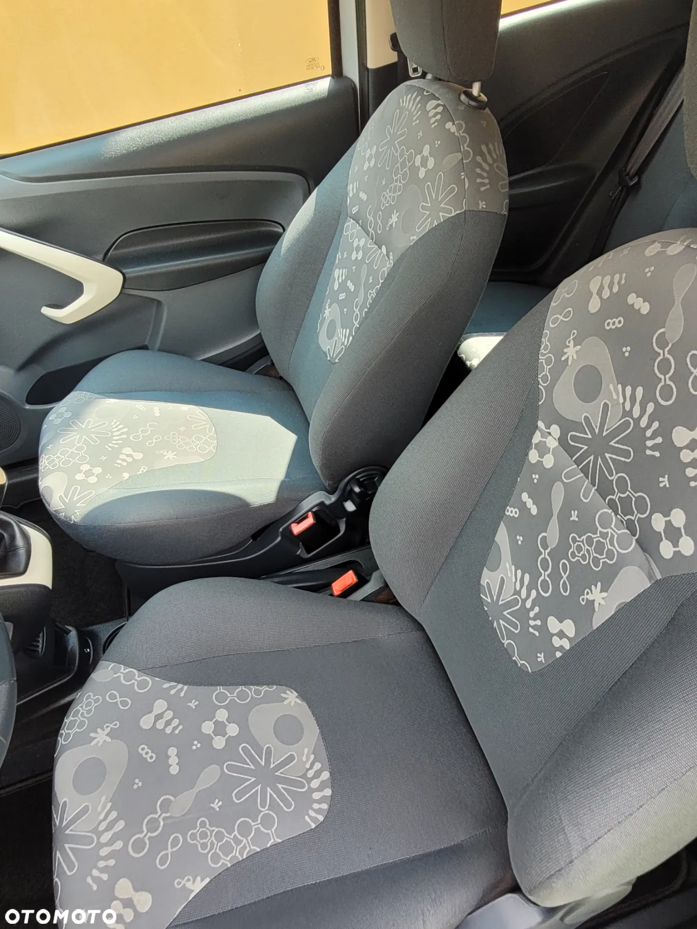 Ford KA 1.2 Ambiente - 17