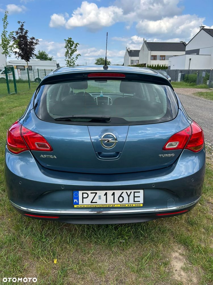 Opel Astra - 10