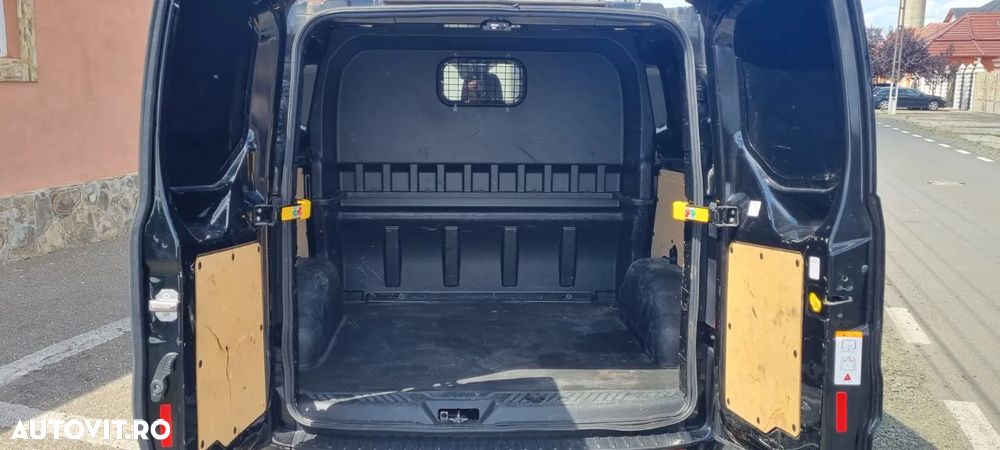 Ford Transit Custom - 9