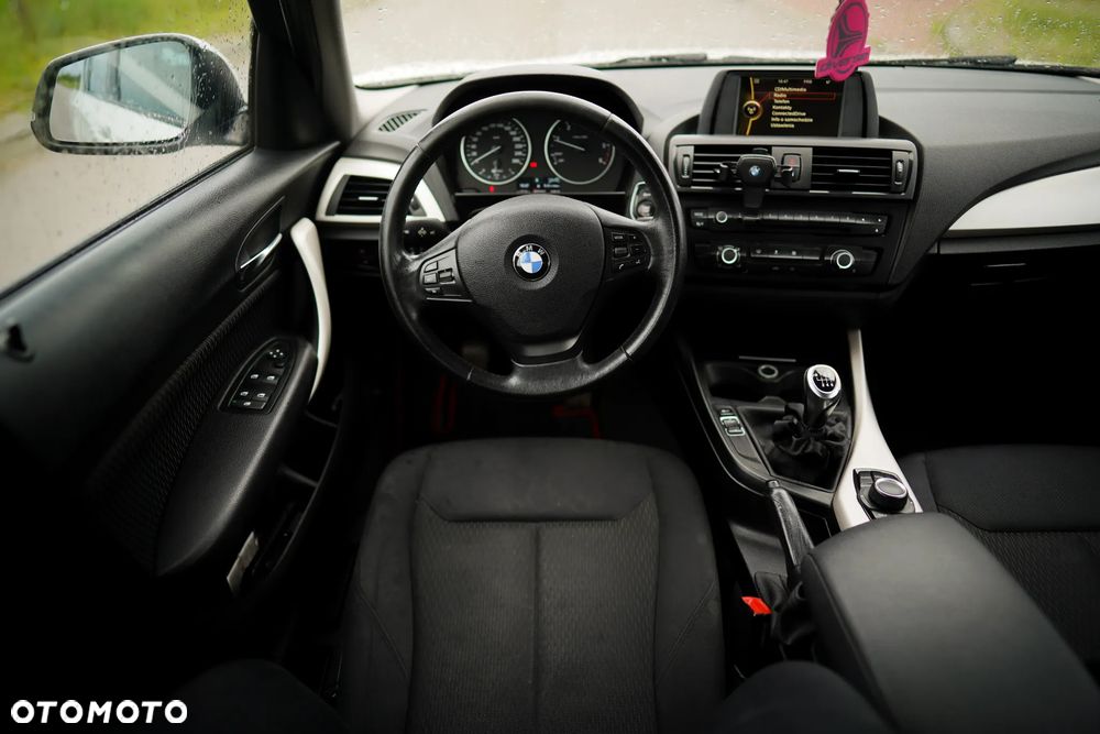 BMW Seria 1 114d - 21