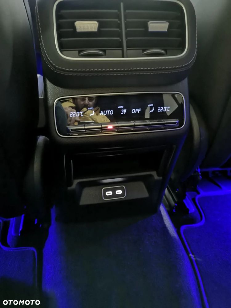 Mercedes-Benz GLE AMG 53 4-Matic Premium Plus - 12