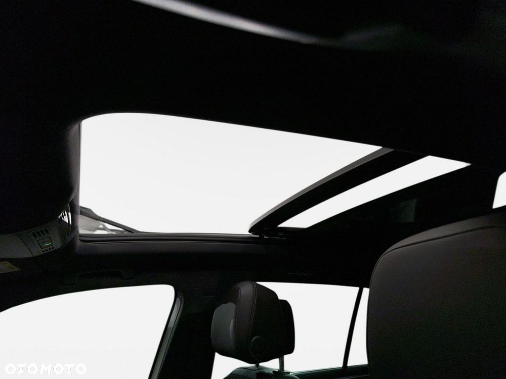 Volkswagen Tiguan - 15
