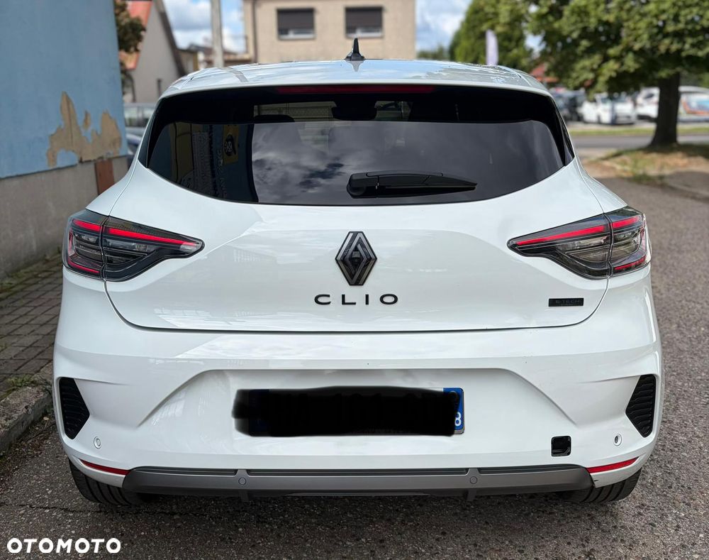 Renault Clio - 5