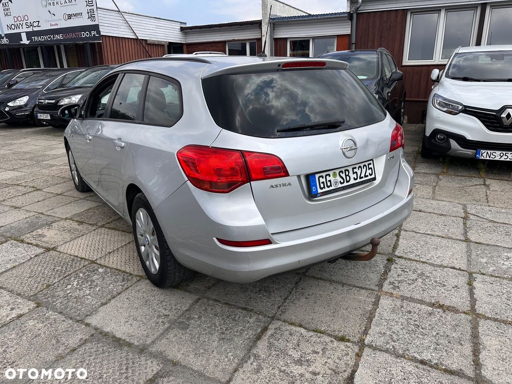 Opel Astra 1.6 CDTI DPF ecoFLEX Sports TourerStart/Stop Edition - 4
