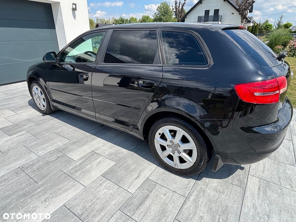 Audi A3 Sportback 2.0 TDI DPF Ambition - 8