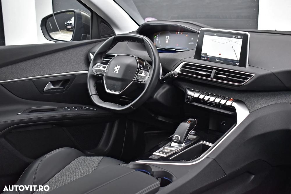 Peugeot 3008 PureTech 130 Stop & Start GPF EAT8 Allure Business-Paket - 10