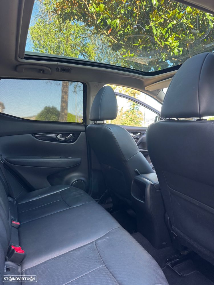 Nissan Qashqai 1.5 dCi Tekna Premium - 6