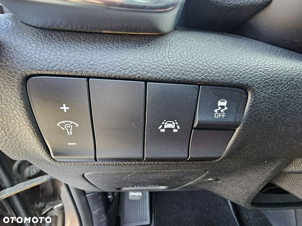 Kia Sportage 2.0 CRDI Business Line 4WD - 31