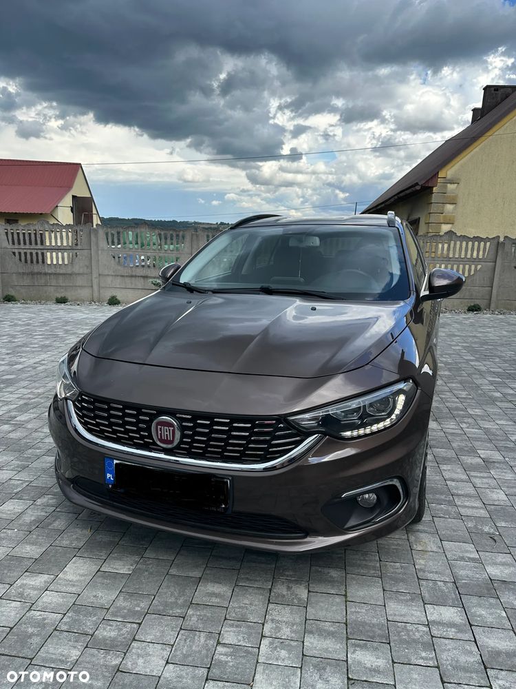 Fiat Tipo 1.4 T-Jet Lounge - 1