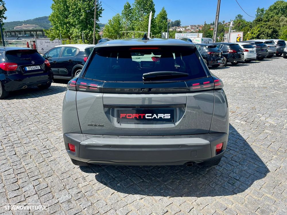 Peugeot 2008 1.2 PureTech Allure Pack - 9