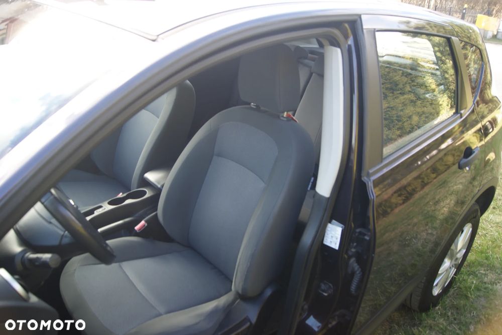 Nissan Qashqai 1.6 acenta - 9