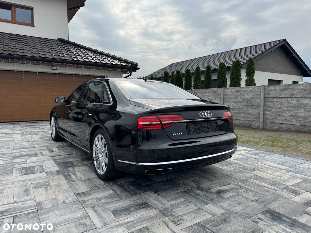 Audi A8 - 3