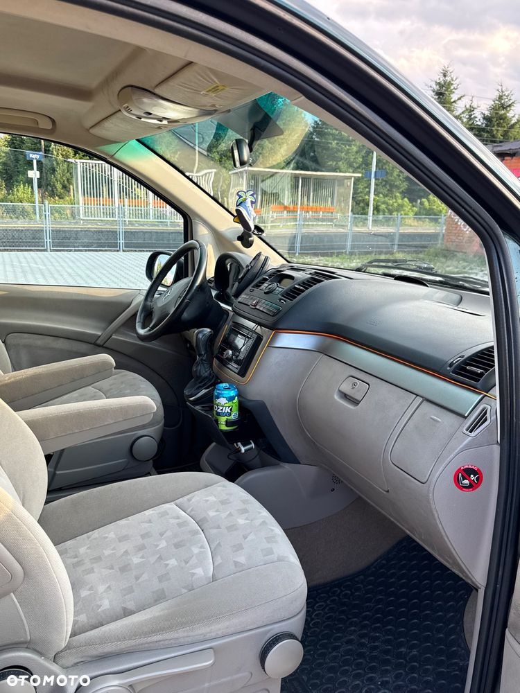 Mercedes-Benz Viano - 8