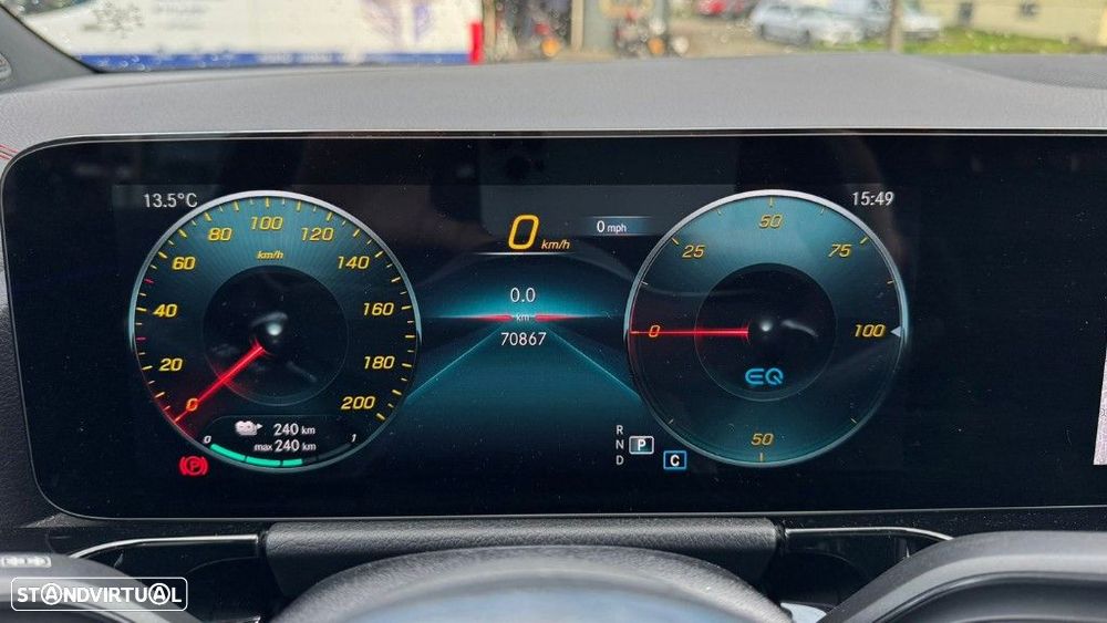 Mercedes-Benz EQA 250 AMG Line - 12