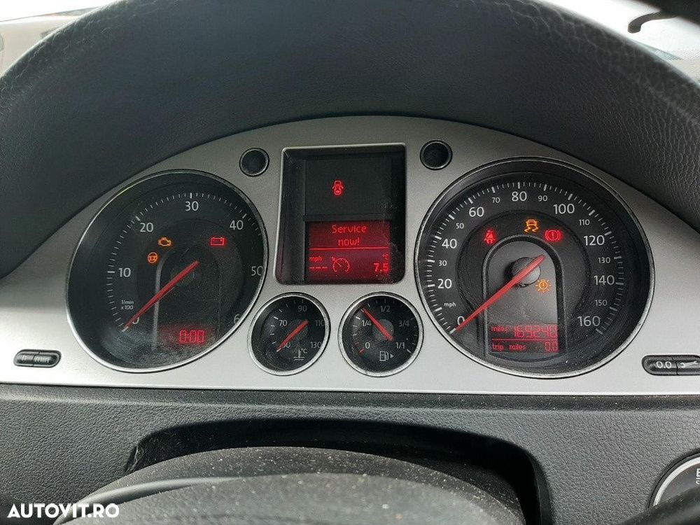 Aripa stanga spate Volkswagen Passat B6 2007 Break 2.0 TDI - 1