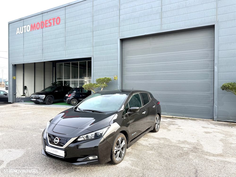 Nissan Leaf 40 kWh N-Connecta - 1