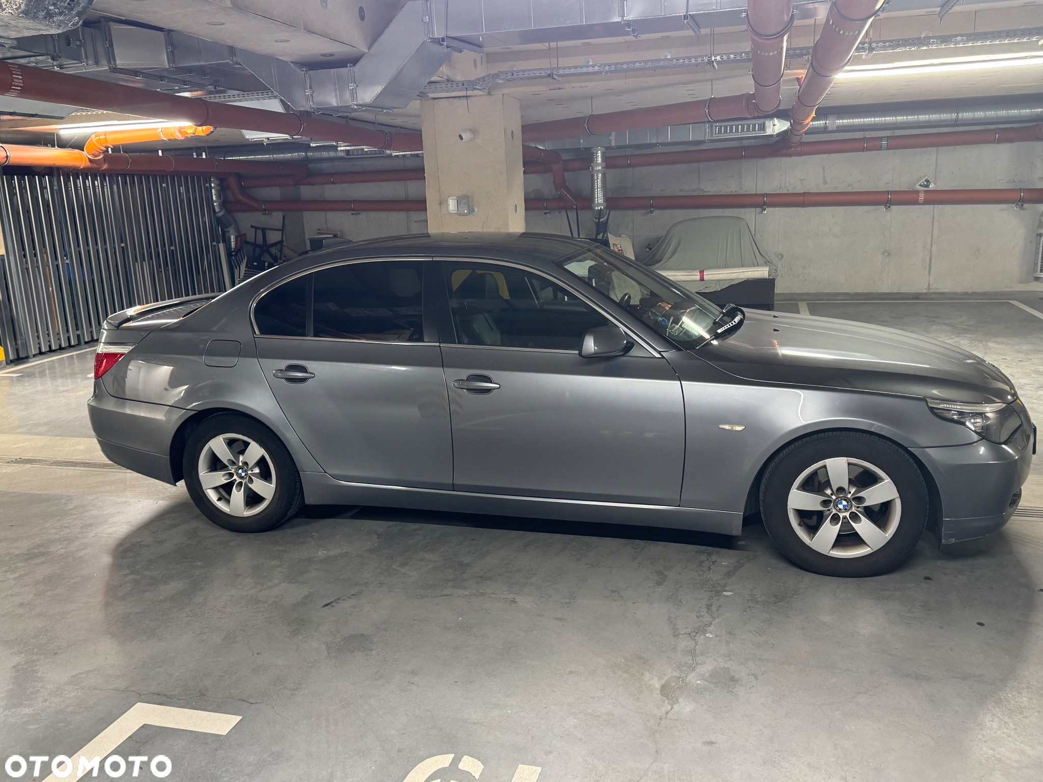 BMW Seria 5 520d - 8