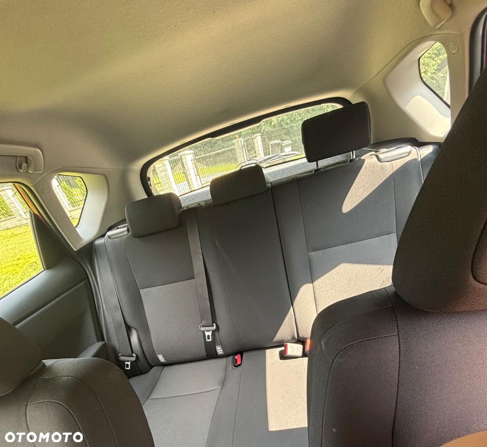 Toyota Auris 1.33 VVT-i Active - 7