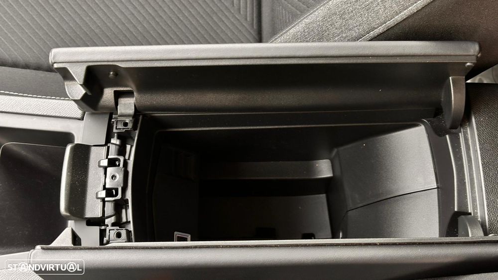 Peugeot 308 SW BlueHDi 130 EAT6 Stop & Start Active - 34